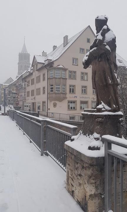 Zur Hochbrucke